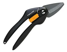 fiskars-nozyce-uniwersalne-singlestep-sp28