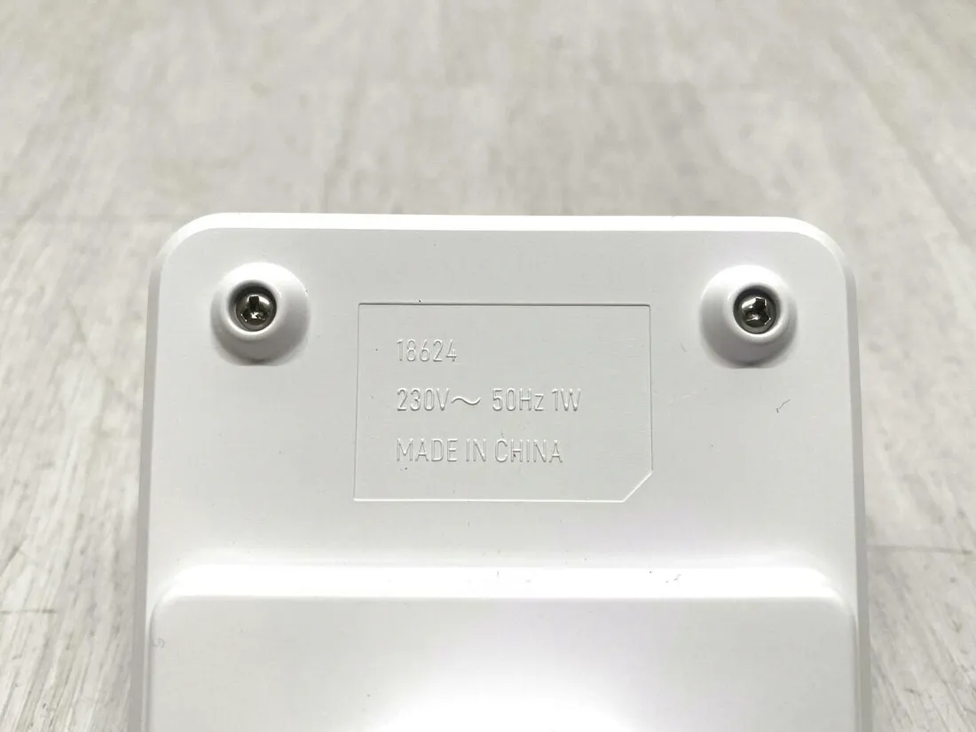 inteligentna-lampka-nocna-led-varta-motion-sensor-light-stan-powystawowy