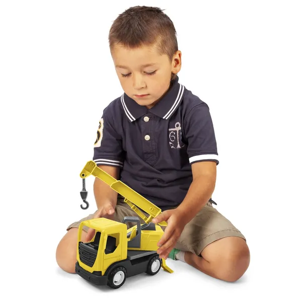 tech-truck-dzwig-w-kartonie-bohater-brak