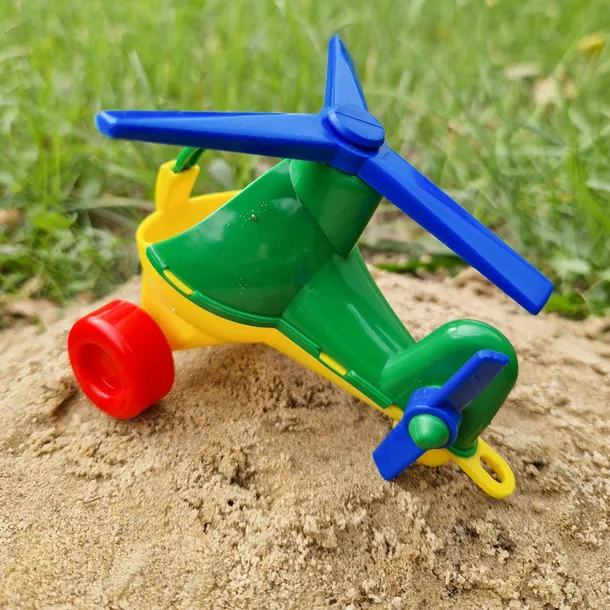 kid-cars-helikopter-wiek-dziecka-12-m