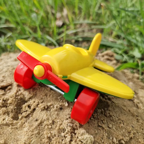 kid-cars-samolot-rodzaj-pojazdu-samolot