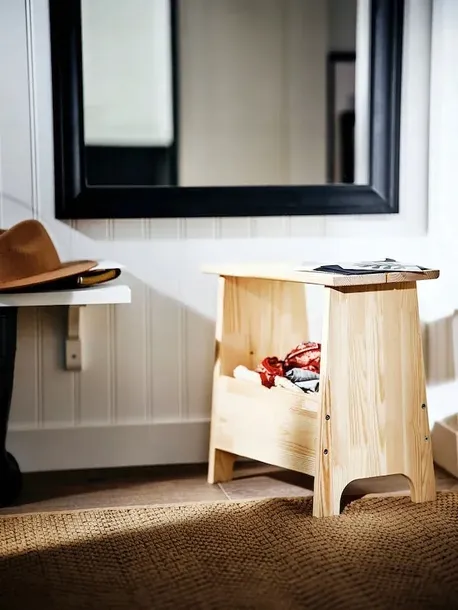 ikea-perjohan-stolek-ze-schowkiem-sosna-wysokosc-mebla-45-cm