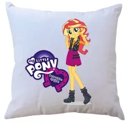 poduszka-z-wkladem-equestria-girls-producent