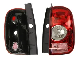 dacia-duster-lampa-tylna-prawa-lama-tyl-z-lampa-cofania-2010-2013
