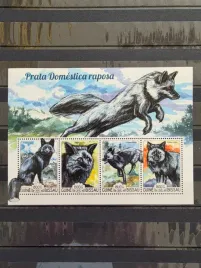 znaczki-fauna-ssaki-lisy-gwinea-czysty-p13