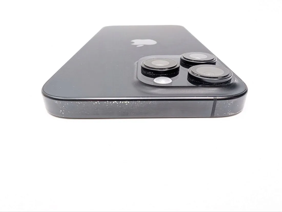 apple-iphone-16-pro-max-256gb-tytan-czarny-model-telefonu-iphone-16-pro-max