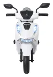 motor-skuter-honda-sh125i-bialy-na-akumulator-dla-dzieci-gratisy-dlugosc-pojazdu-120-cm