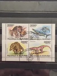 znaczki-zwierzeta-wymarle-dinozaury-burundi-kasowany-zn8