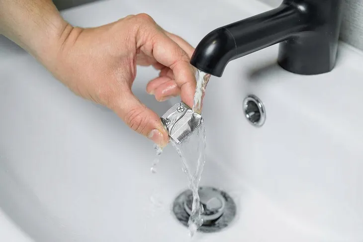 trymer-wahl-9893-0464-czarna-zastosowanie-do-ciala