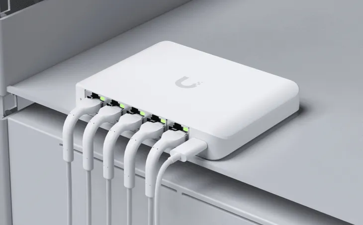 switch-ubiquiti-usw-flex-2-5g-5-5-portow-producent-ubiquiti