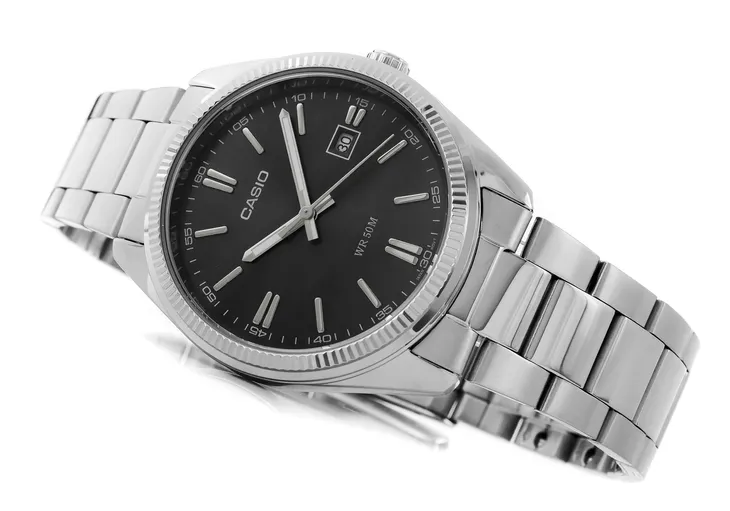 casio-zegarek-meski-mtp-1302d-1a1-wzor-dominujacy-logo