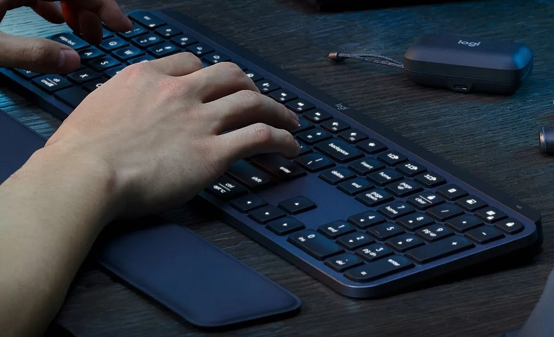 zestaw-logitech-mx-keys-s-combo-typ-klawiatury-membranowa