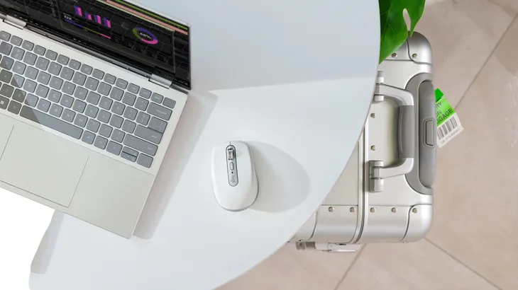 myszka-bezprzewodowa-logitech-mx-anywhere-3s-szary-profil-myszy-praworeczna