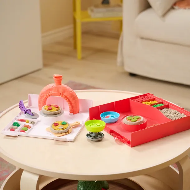 piasek-kinetyczny-squishpizza-spin-master-glebokosc-produktu-5-1-cm