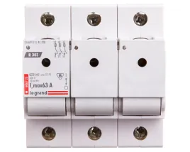 rozlacznik-bezpiecznikowy-3p-63a-d02-r303-maks-bez-wkladek-606725-legrand