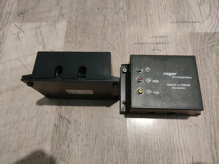 interfejs-komunikacyjny-ut-2usb-rs-485-roger-waga-z-opakowaniem-0-125-kg-kod-producenta-ut-2usb
