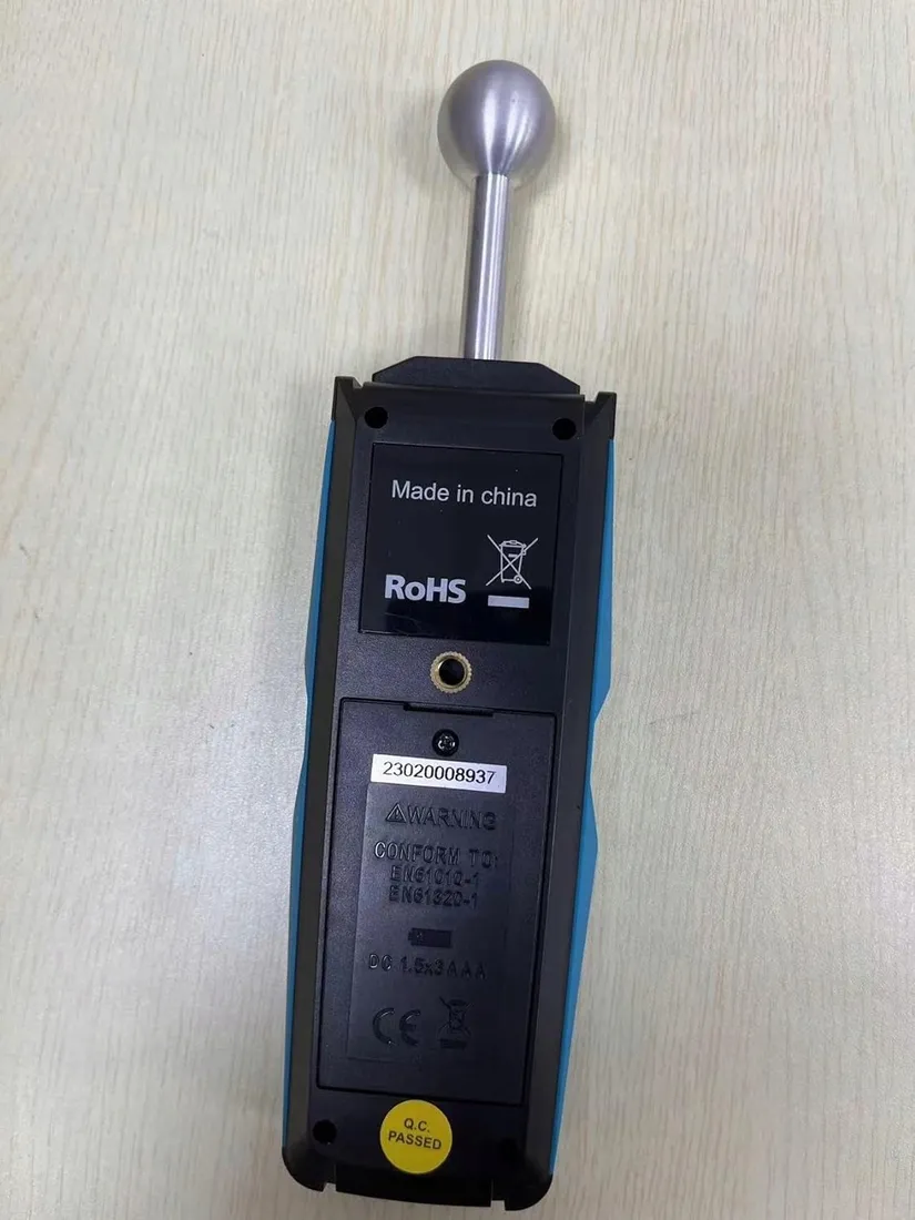 wilgotnosciomierz-durficst-wm710a-waga-z-opakowaniem-0-35-kg