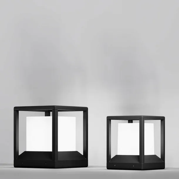 lampa-stojaca-zewnetrzna-21-cm-grafitowa-geometryczna-na-taras-ip65-maytoni-dlugosc-wysokosc-21-cm