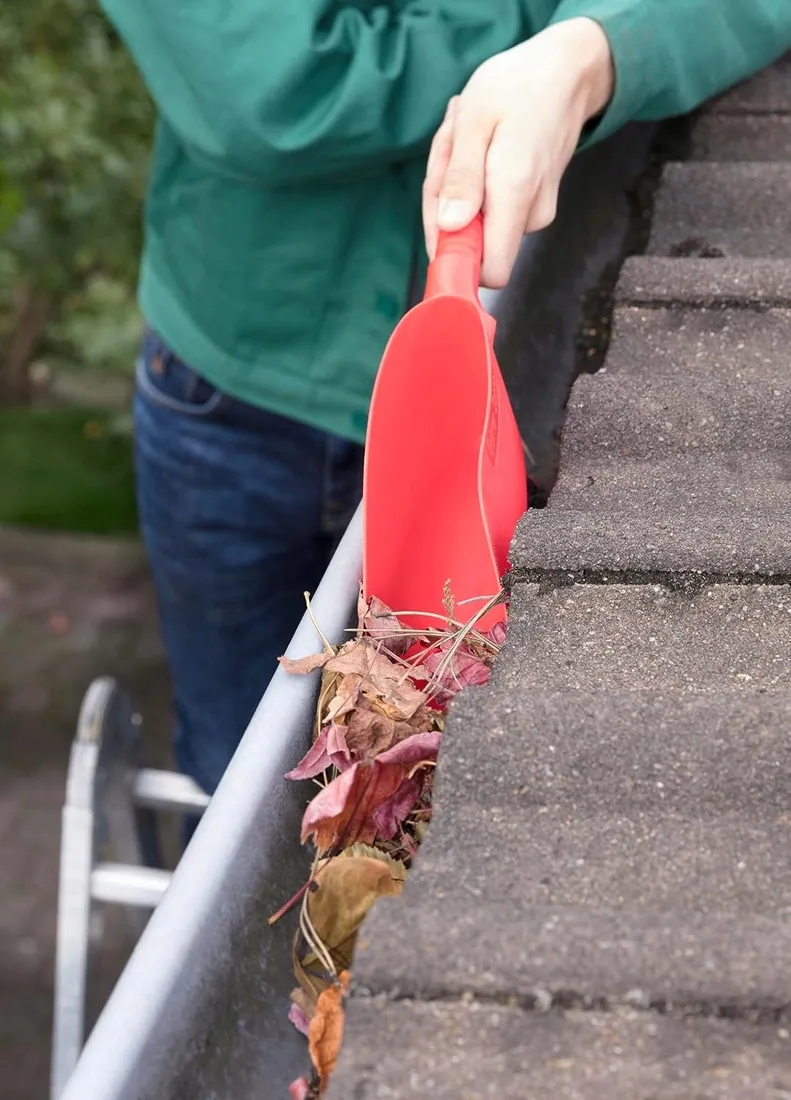 rynna-m-70-mm-czerwony-rodzaj-rynna