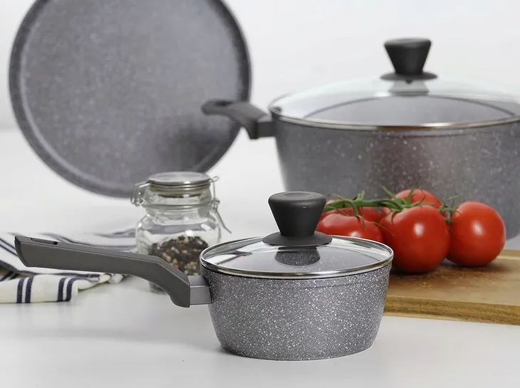 rondel-ambition-silverstone-13-l-typ-powloki-non-stick-nieprzywierajaca