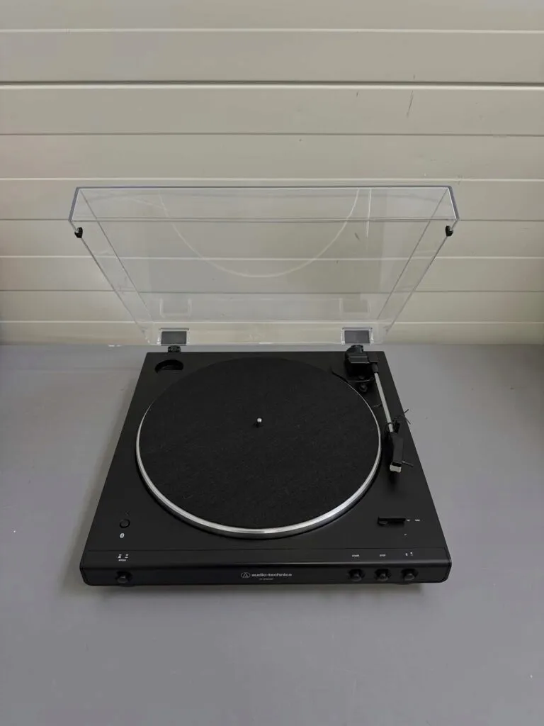 gramofon-audio-technica-at-lp60xbt-czarny