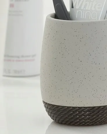 sealskin-braid-light-grey-kubek