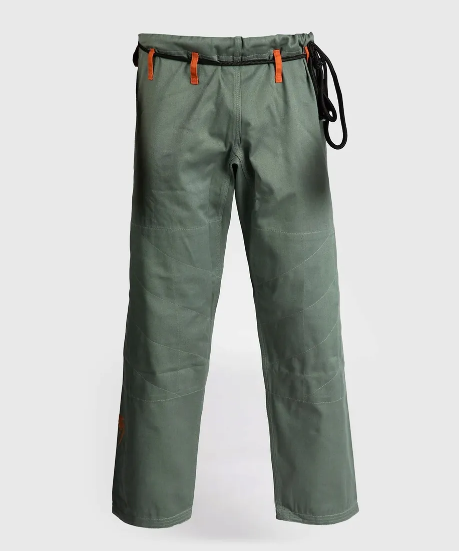 kimono-venum-a15-plec-kobieta