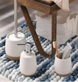 sealskin-braid-white-kubek-rodzaj-stojacy