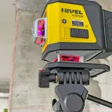 nivel-system-laser-krzyzowy-3d-czerwony-bluetooth-akcesoria-walizka-cl3r-model-cl3r