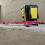 nivel-system-laser-krzyzowy-3d-czerwony-bluetooth-akcesoria-walizka-cl3r-dlugosc-15-cm