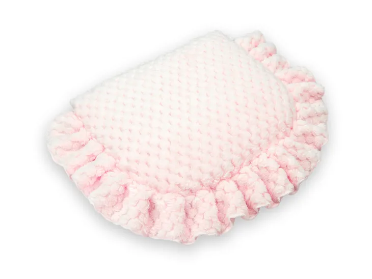koc-bialy-do-chrztu-ze-stopkami-haft-imie-dziecka-i-data-w-torbie-dlugosc-90-cm