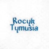 koc-bialy-do-chrztu-ze-stopkami-haft-imie-dziecka-i-data-w-torbie-szerokosc-produktu-90-cm