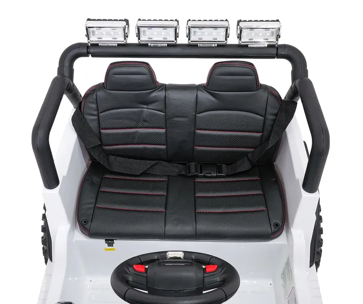auto-jeep-beast-4x4-bialy-na-akumulator-dla-dzieci-gratisy-stan-nowy-marka-ramiz
