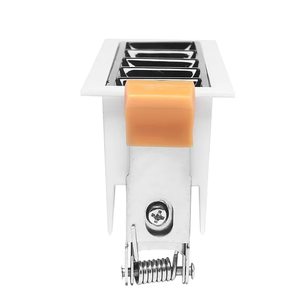 spot-kwadratowy-syntron-bialy-material-dominujacy-aluminium