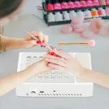 madenia-pochlaniacz-pylu-paznokci-bialy-56w-marka-bez-marki-kolor-bialy