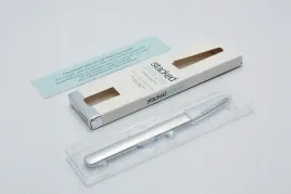 urzadzenie-do-peelingu-twarzy-stacked-skincare