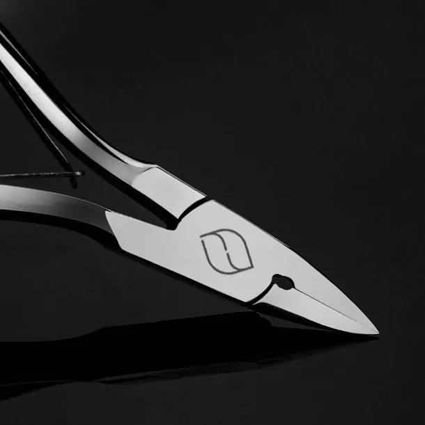 zwilling-42657-klasyczne-cazki-do-skorek-paznokci-marka-zwilling-waga-z-opakowaniem-0-08-kg
