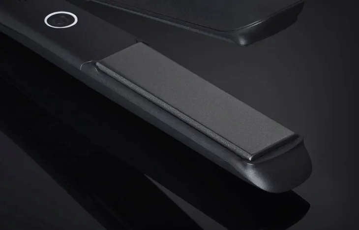 ghd-gold-styler-prostownica-do-wlosow-kolor-dominujacy-czarny