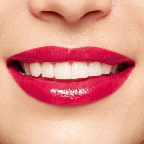 clarins-joli-rouge-brillant-pomadka-do-ust-754s-deep-red-35g-wlasciwosci-nawilzajace