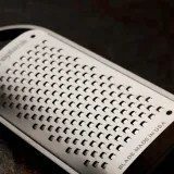 tarka-microplane-43300e-rodzaj-tarka-zasilanie-reczne