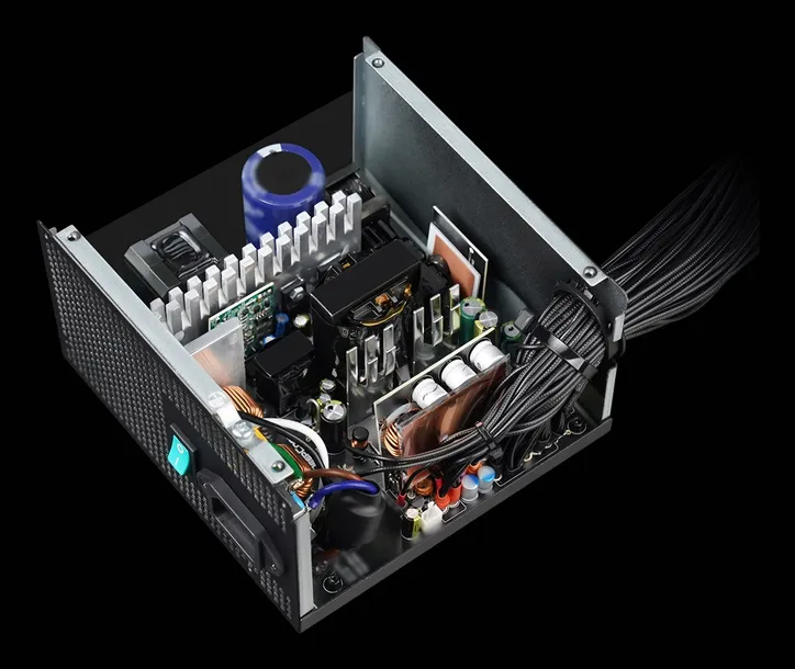 zasilacz-deepcool-pn650d-650-w-80-plus-gold-szerokosc-150-mm