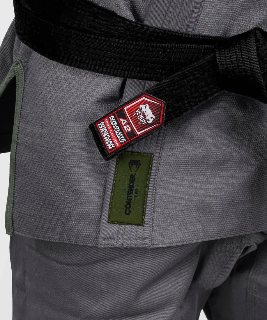 kimono-venum-a15-plec-kobieta