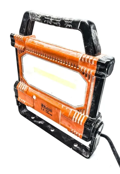 lampa-richmann-c5942-zawiera-baterie-nie-marka-richmann