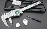 schmith-suwmiarka-elektroniczna-cyfrowa-wyswietlacz-lcd-150mm-etui-ssuw-c-maksymalny-zakres-pomiaru-150-mm-waga-z-opakowaniem-0-36-kg