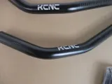 kcnc-rbs-j-bend-rogi-kierownicy-marka-kcnc