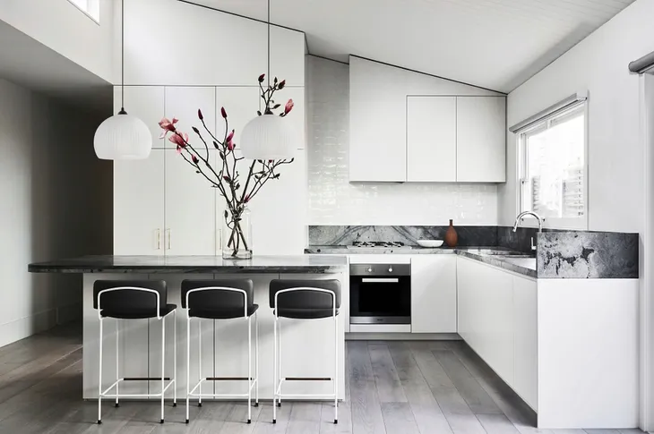 klosz-light-home-29-cm-e27-bialy-material-wykonania-szklo