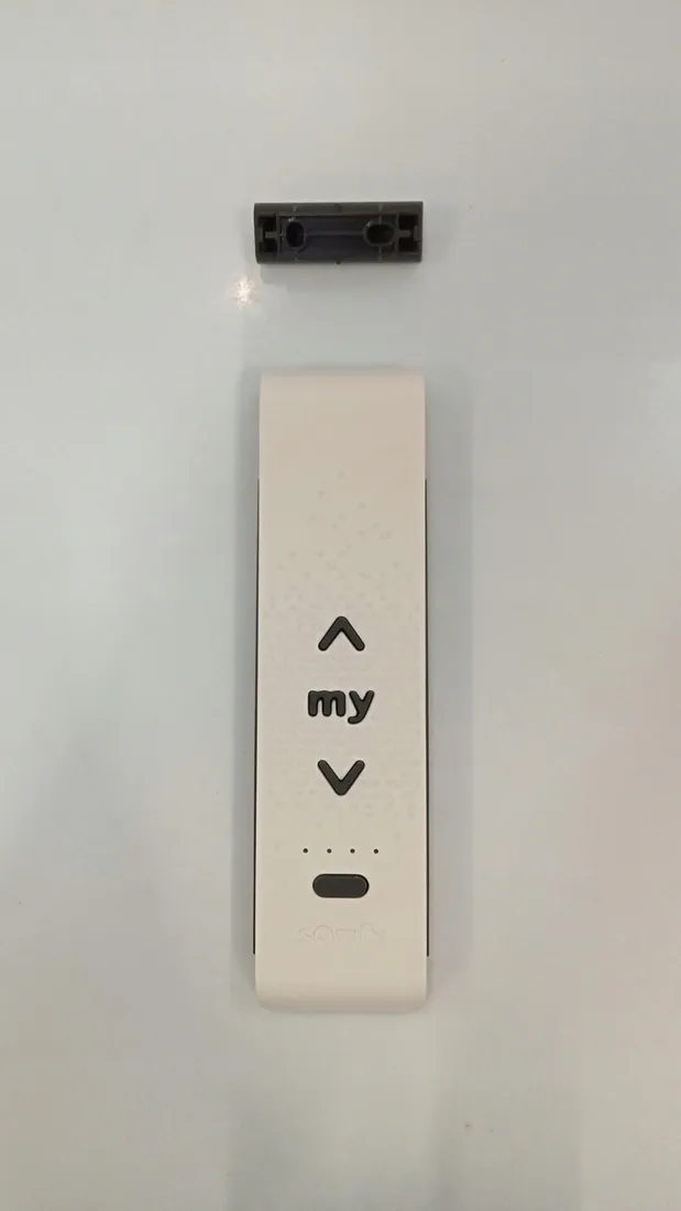 pilot-somfy-1870479-rodzaj-pilot