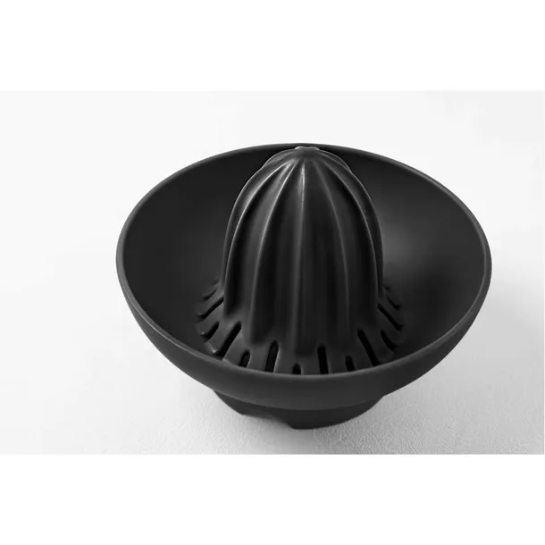 wyciskarka-do-cytrusow-blim-waga-z-opakowaniem-0-5-kg