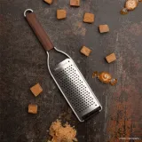 tarka-microplane-43302e-material-obudowy-drewno