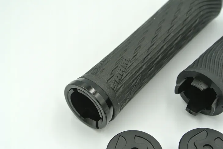 chwyty-rowerowe-sram-locking-grips-material-guma